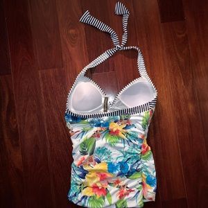 Tommy Bahama Swim - Tommy Bahama Women's One Piece Tommy Bahama Swim - Tommy Bahama Women's One Piece